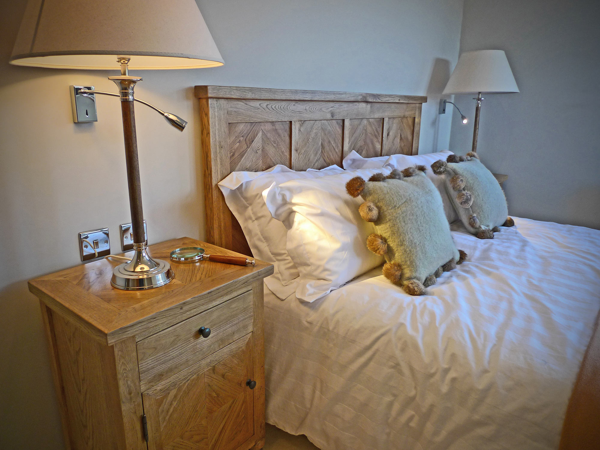 Woodland Lodge Retreat, Group Accommodation Holiday Home, 10-14 guests