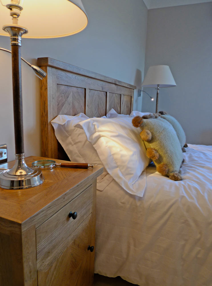 Woodland Lodge Retreat, Group Accommodation Holiday Home, 10-14 guests