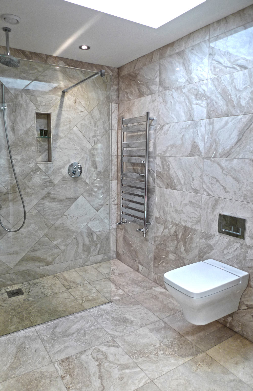 Woodland Lodge Retreat, Group Accommodation Holiday Home, 10-14 guests