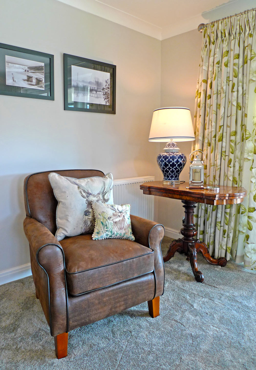 Woodland Lodge Retreat, Group Accommodation Holiday Home, 10-14 guests