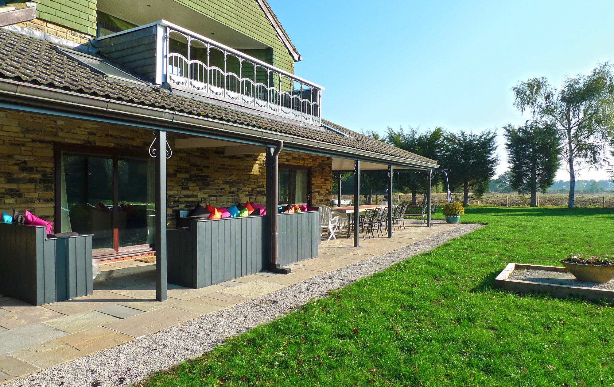 Woodland Lodge Retreat, Group Accommodation Holiday Home, 10-14 guests